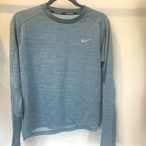 Nike workout long sleeve